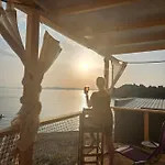La Vista *